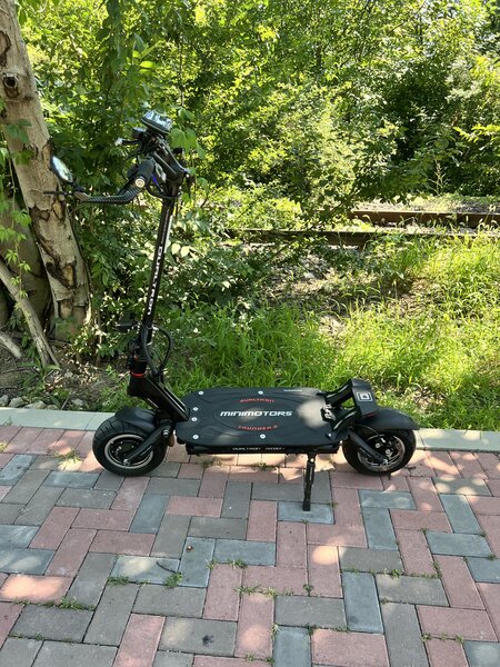 Dualtron Thunder 2 Model 2024, varianta PRO, 72V 40Ah, celule LG M50T 21700