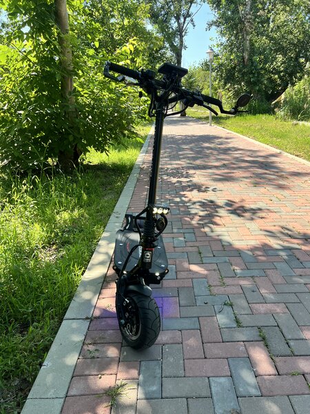 Dualtron Thunder 2 Model 2024, varianta PRO, 72V 40Ah, celule LG M50T 21700