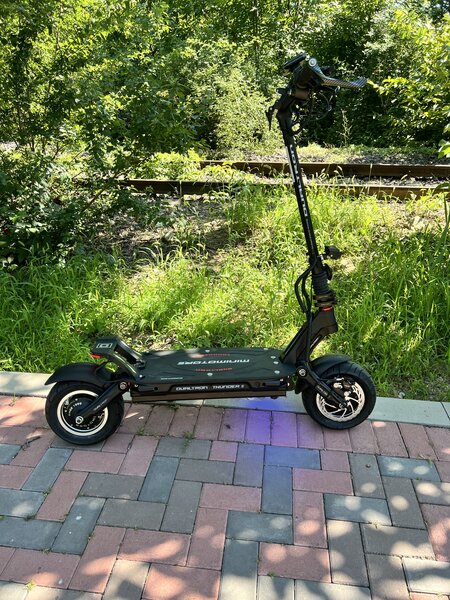 Dualtron Thunder 2 Model 2024, varianta PRO, 72V 40Ah, celule LG M50T 21700